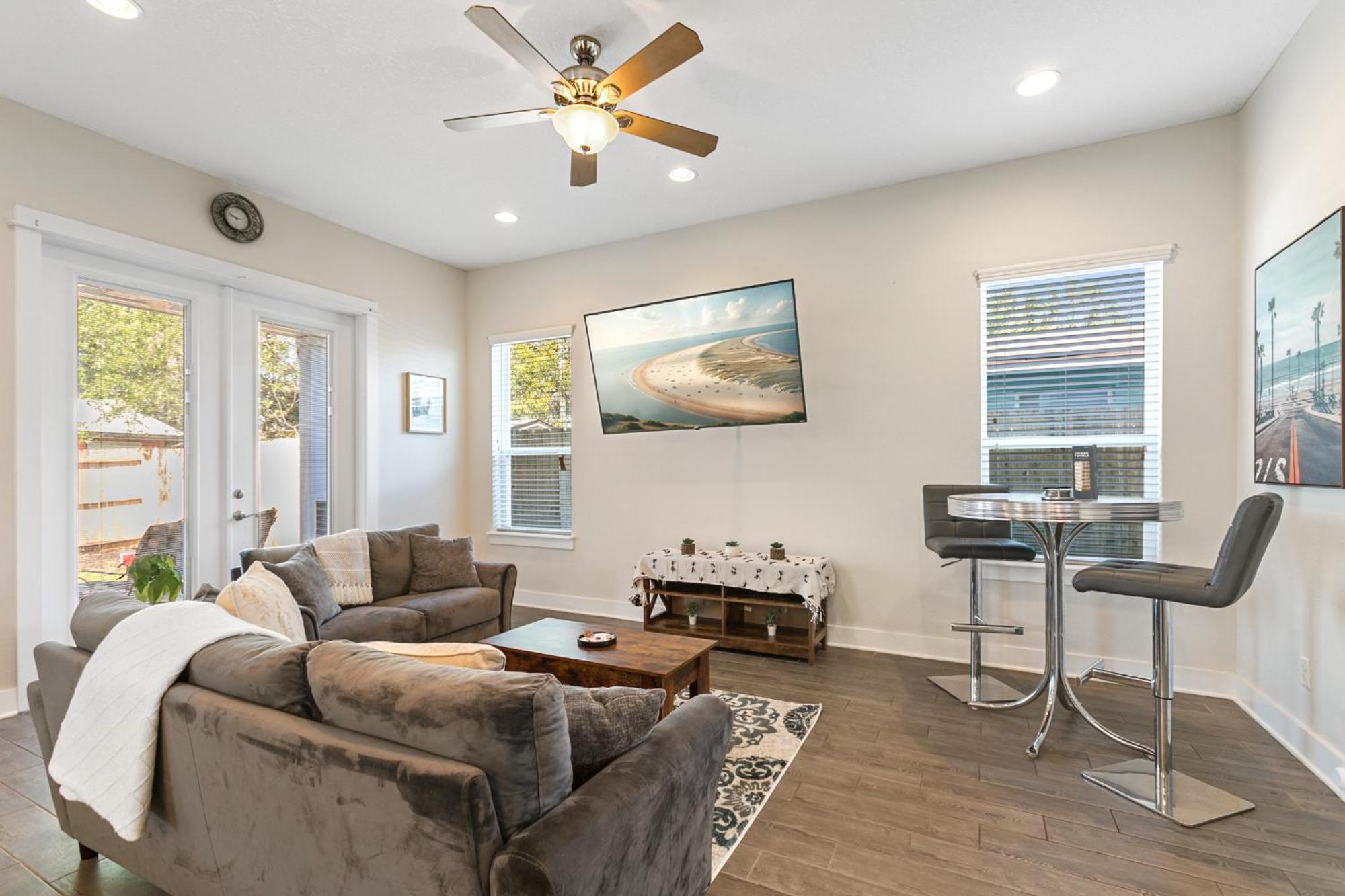 3 Minutes To Beach, 9 Minutes To Mayo Clinic, King Bed, Sleeps 8 Villa Jacksonville Beach Bagian luar foto